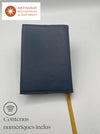 Dos de la Lisseuse réalisée par les Moines de Bethléem. La couverture est en cuir véritable, bleu, travaillé à la main par les Moines