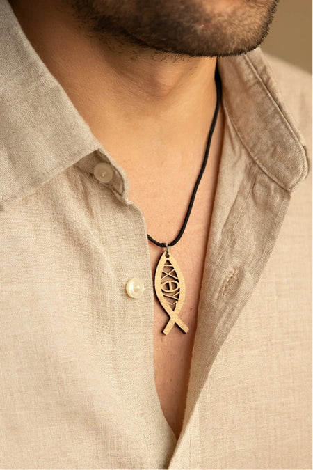 Pendentif chrétien en bois massif de hêtre avec le symbole Poisson